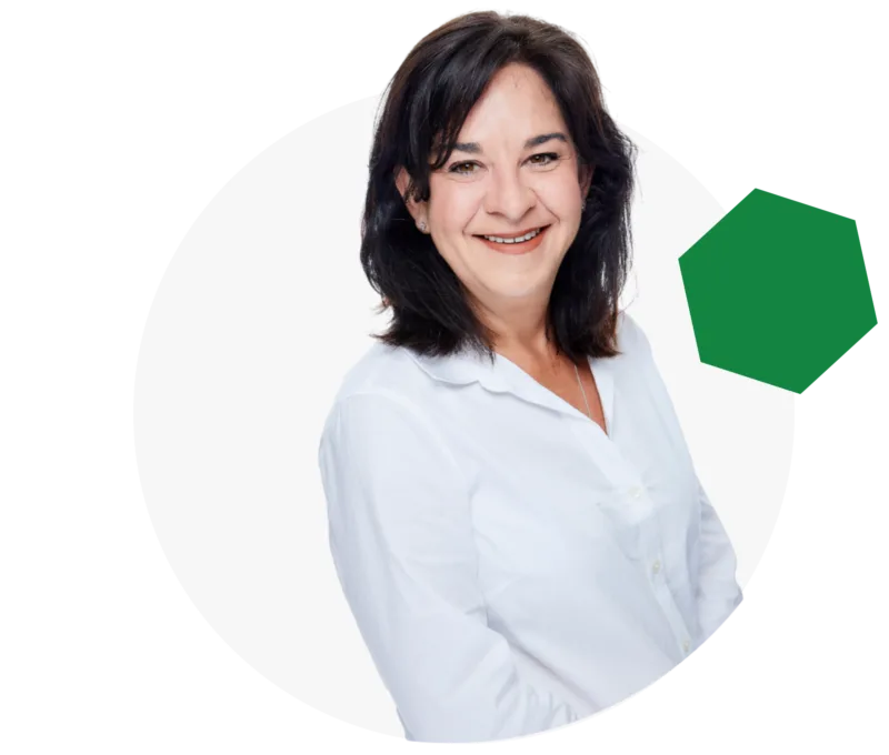 Chryl transkucent right